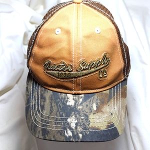 Tractor Supply Co 1938 Camo/mesh Adjustable Cap